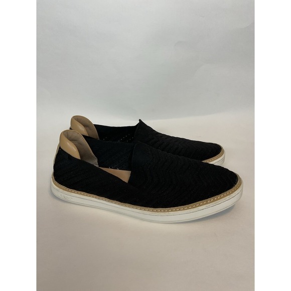 Ugg Sammy Knit Chevron Sneakers Women's Size 8.5 Black Lightweight Breathable - Picture 2 of 11